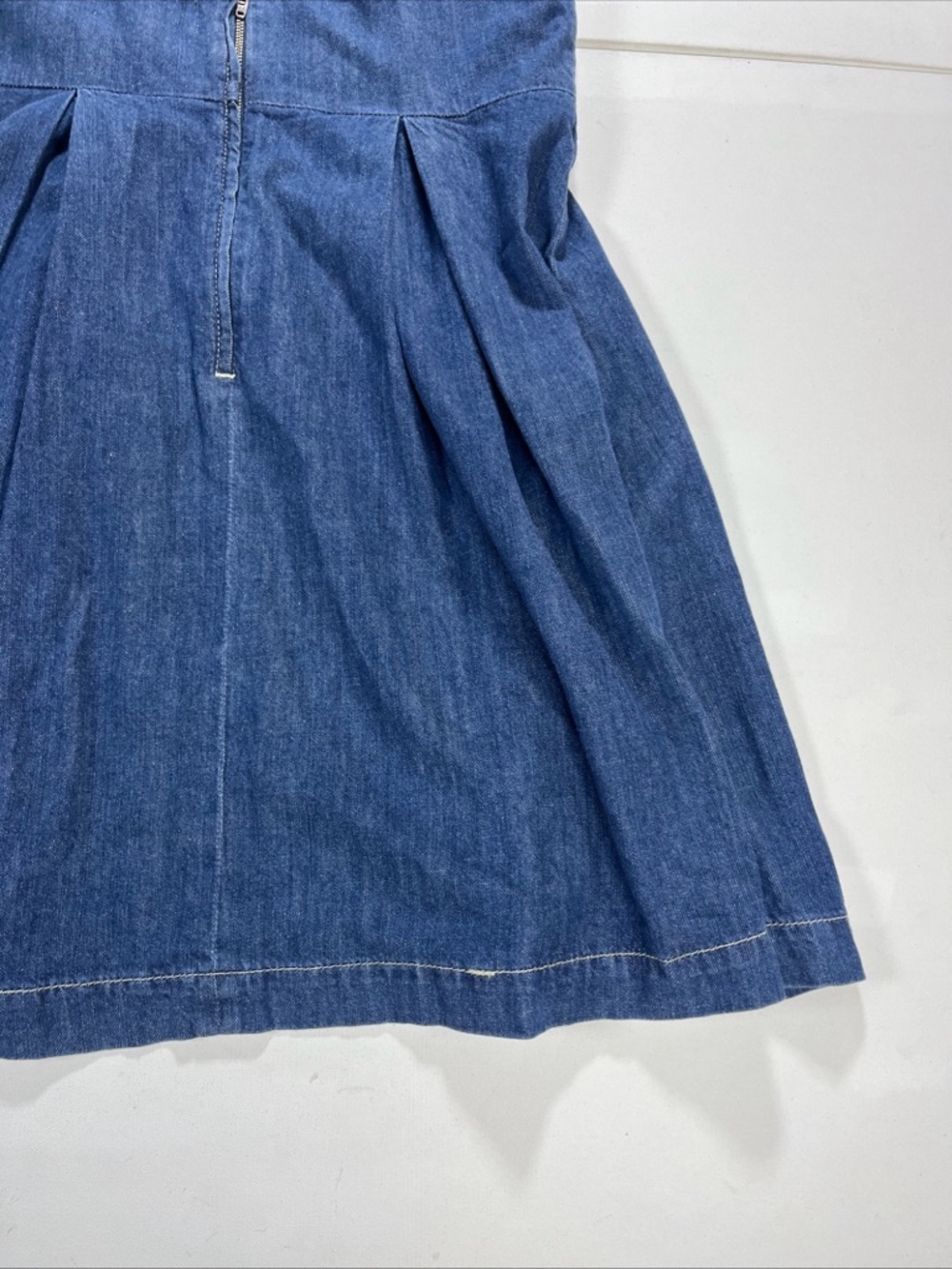 SOLD Reformation Denim Mini Dress Zip Womens Size 6 Minimal Cecil Adjustable - Picture 14 of 16